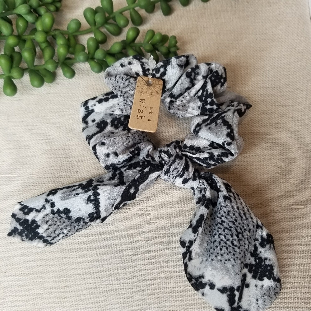 NEW Animal Print Scrunchie with Detachable Tie